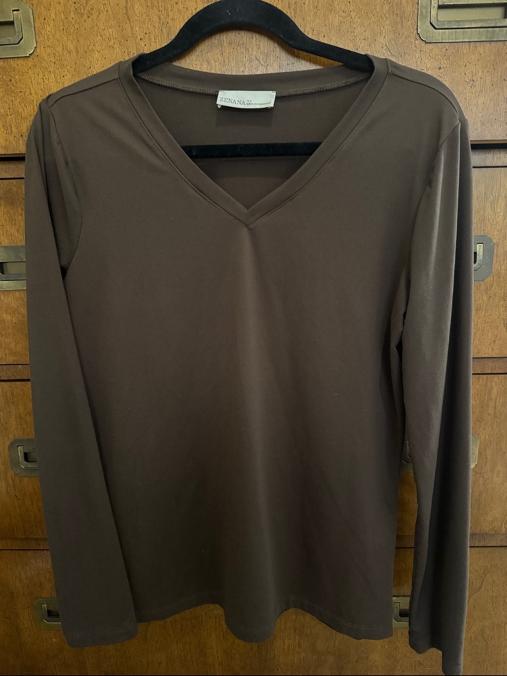Zenana Outfitters Chocolate Brown V-Neck Long Sleeve Top